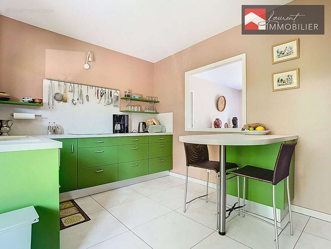Maison à CUISERY