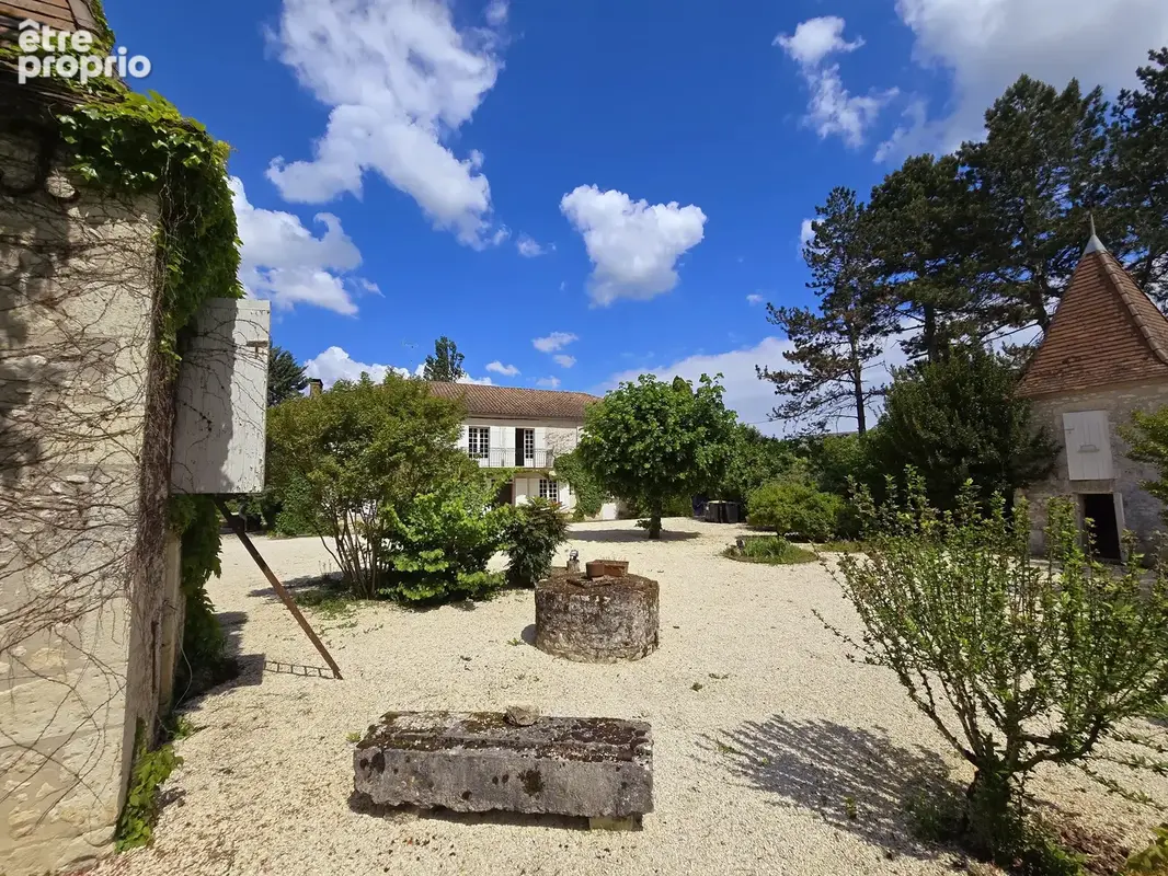 Manoir en Pierre avec Piscine, Terrain de Tennis & Grange – Près d'Eymet - photo 22