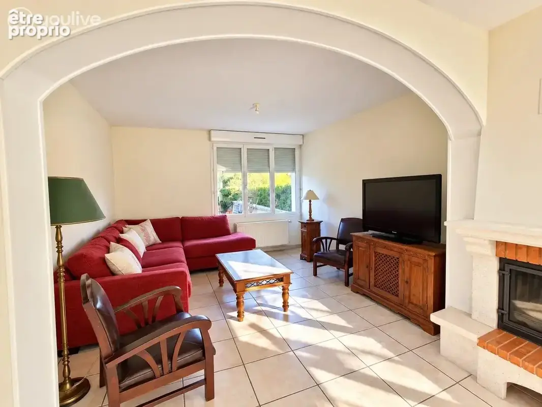 VILLEBOUGIS (89) - MAISON 130 m² - 185 000 € - photo 6