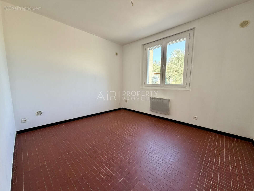 Maison 70 m² à Merindol  - photo 7