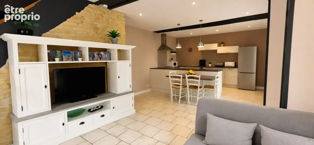 Maison à MOUTHIER-EN-BRESSE