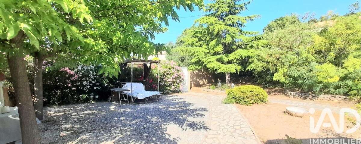 Photo 2 - Maison à ORNAISONS