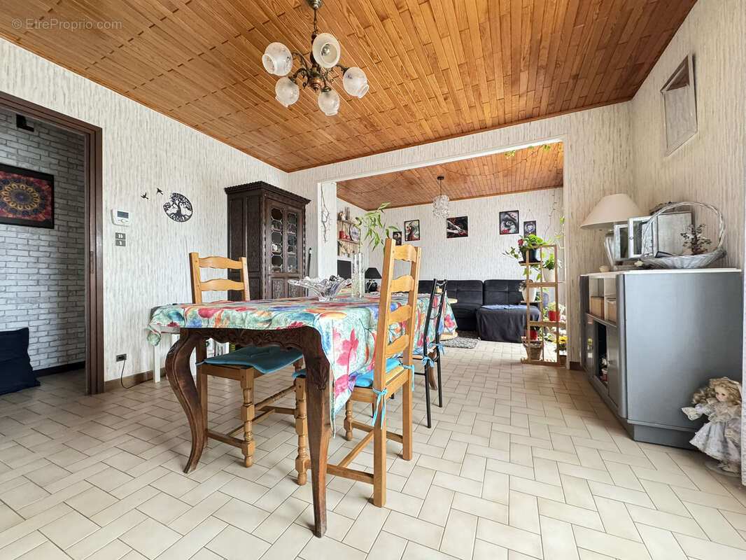 Maison à FROIDECONCHE