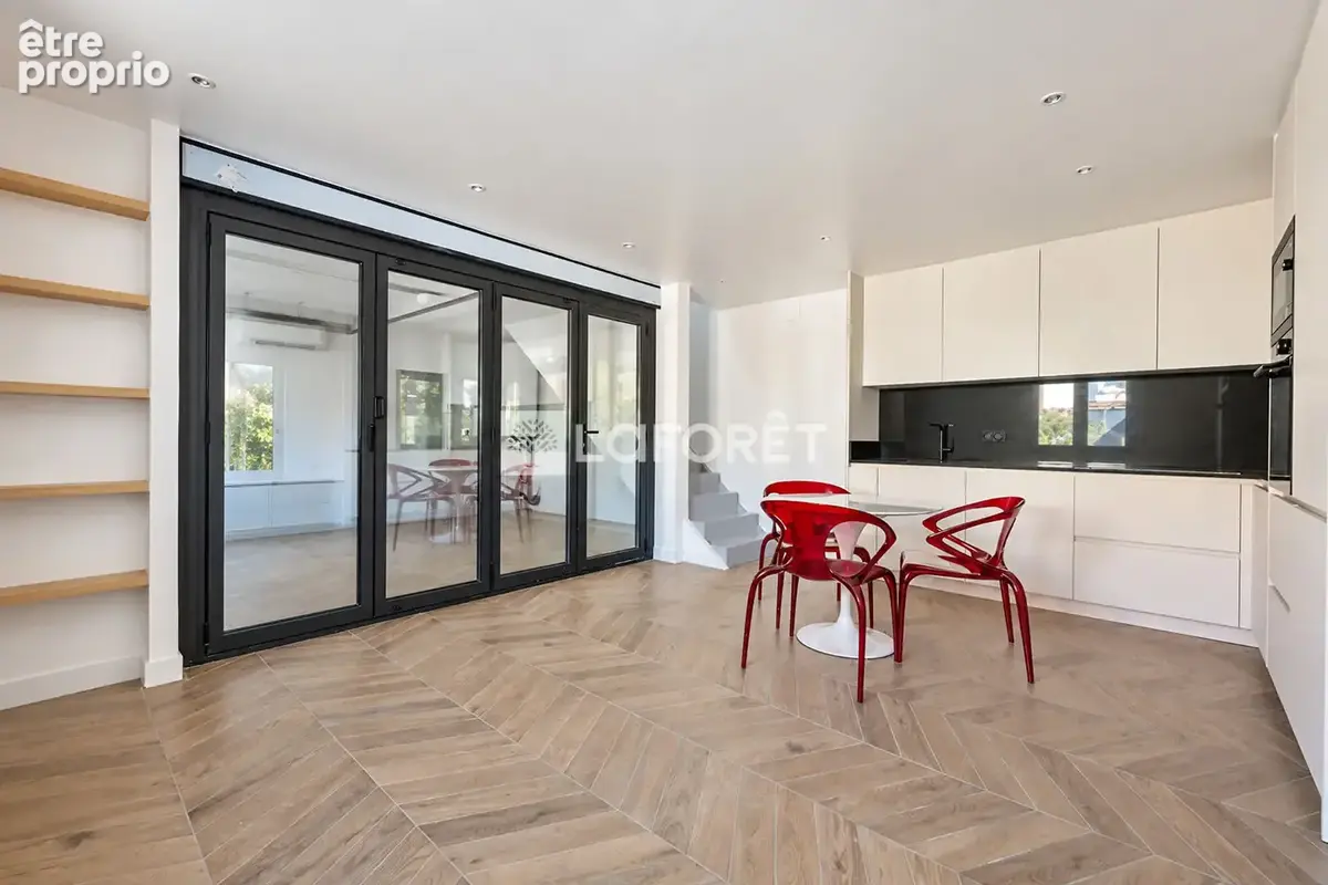 Grange d'habitation - 4 pieces - 90 m2 - photo 6