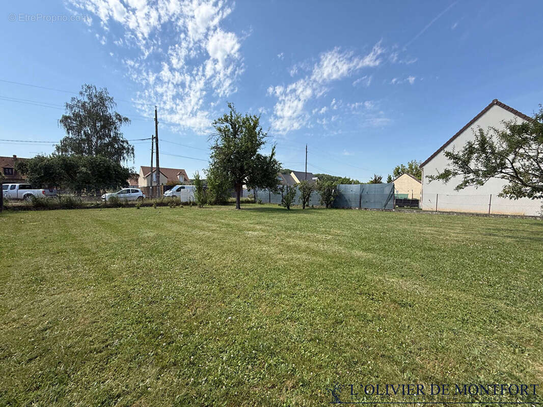 Terrain construtible de 562 m² - photo 4