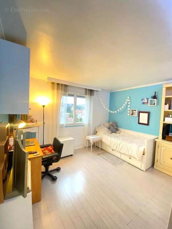 Appartement à VITRY-SUR-SEINE