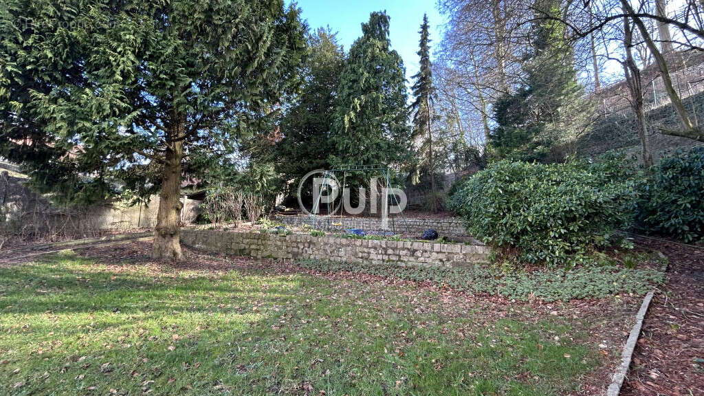 Maison à SAINT-POL-SUR-TERNOISE