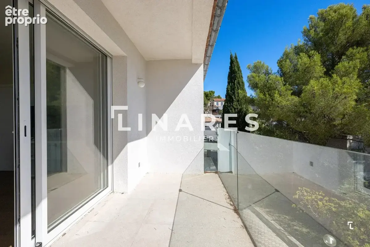 LA CALANQUE BLANCHE - Villa de 218 m²  - Extérieurs 37 m² - Terrain 800 m² - 13600 CASSIS - photo 11