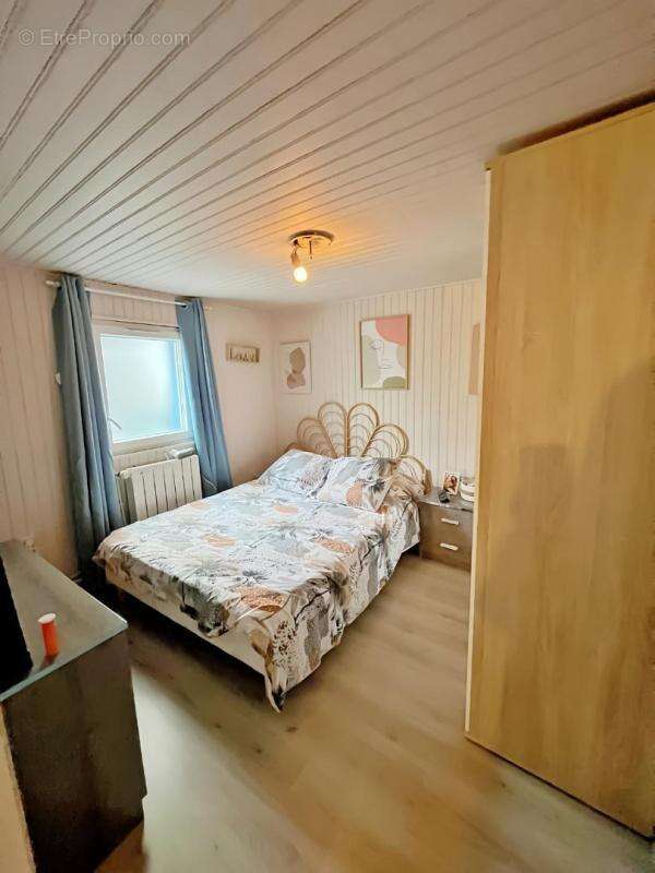 Maison à VILLETANEUSE