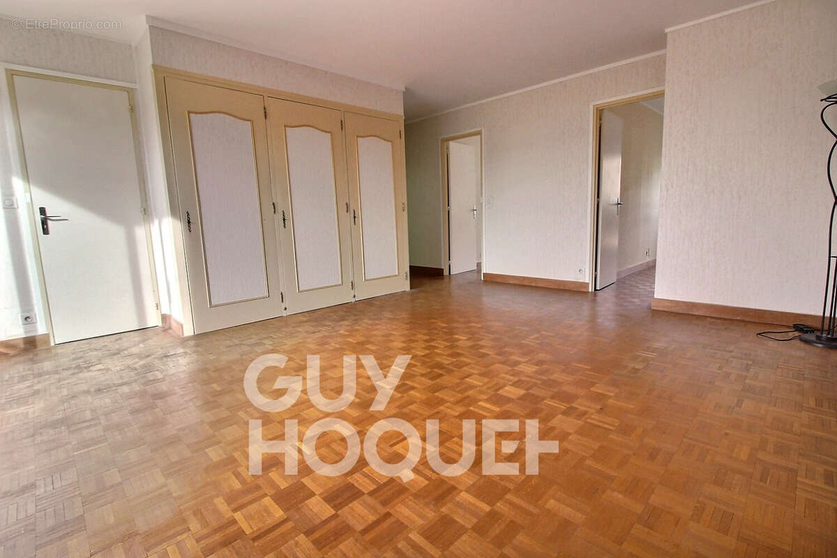 Appartement à RUEIL-MALMAISON
