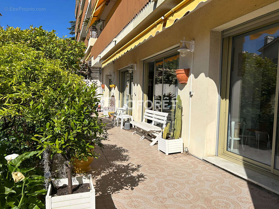 Appartement Saint Laurent Du Var 4 pièce(s) 123 m2 - photo 3