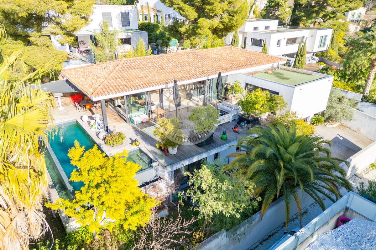 Maison à MARSEILLE-9E