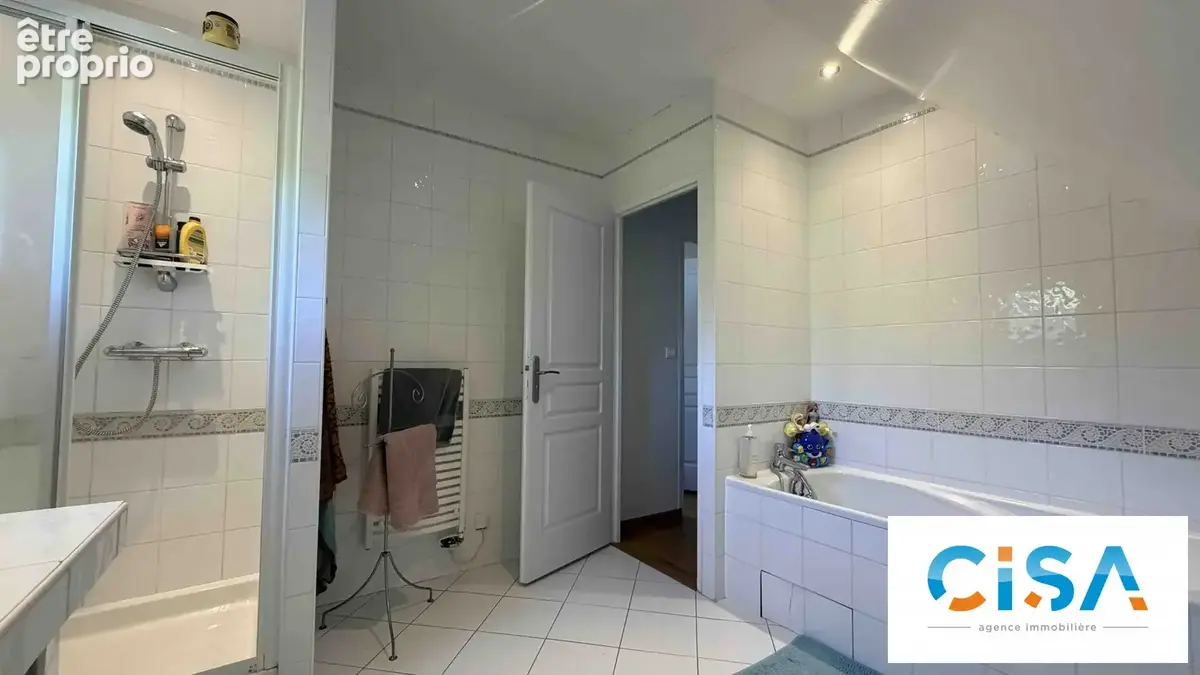 Maison 6 pièces 184 m² à vendre à Aumont-En-Halatte (60300) - photo 8