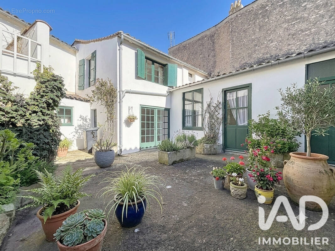 Photo 1 - Maison à LA COUARDE-SUR-MER