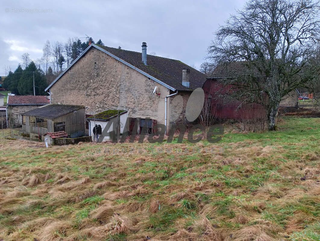 Maison à LE CLERJUS