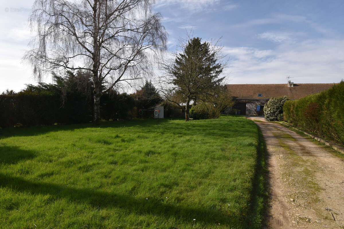 Maison à ILLIERS-COMBRAY