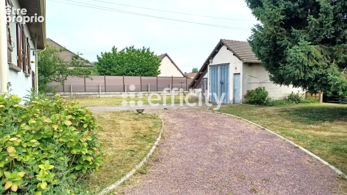 Maison 7 pièces 163 m² à vendre à Etrepagny (27150) - photo 16