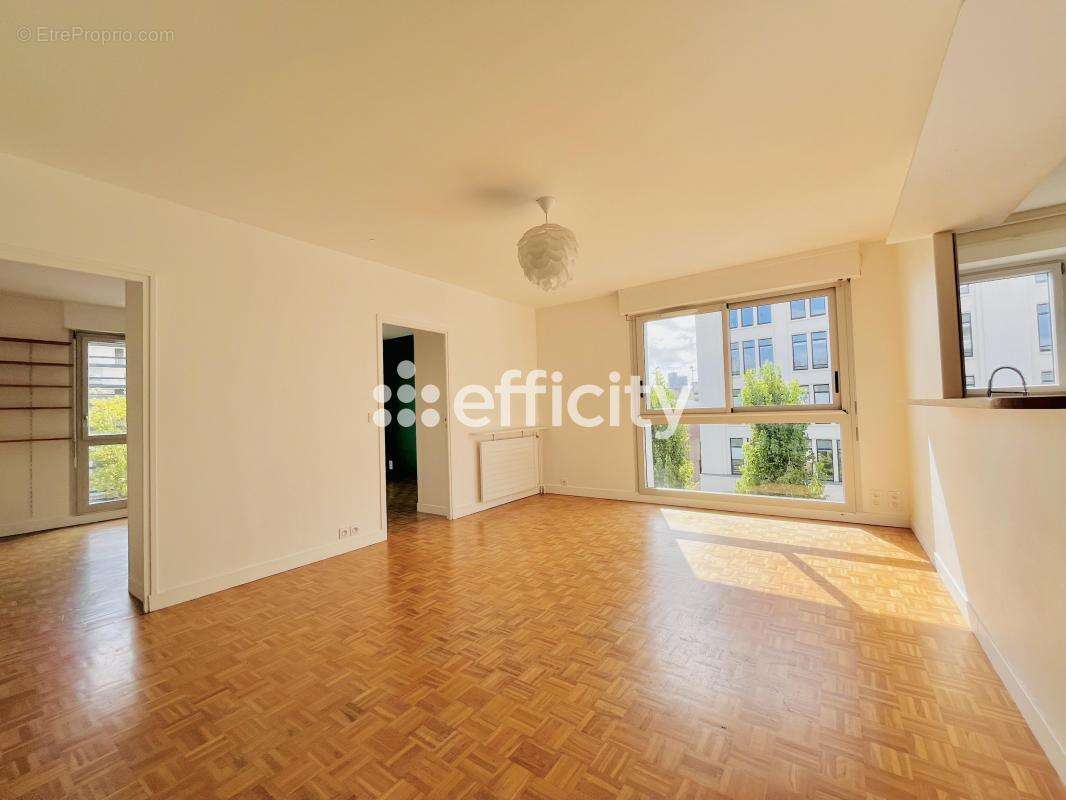 Appartement à BOULOGNE-BILLANCOURT