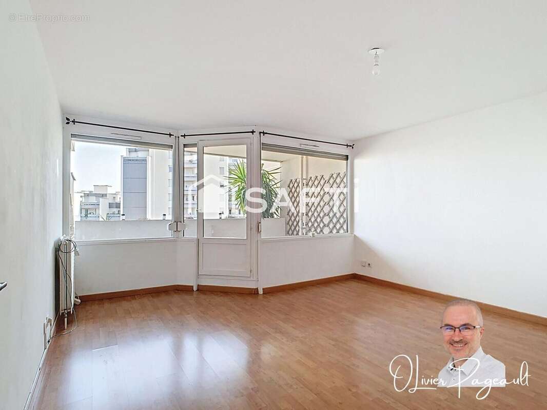 Photo 2 - Appartement à LYON-8E