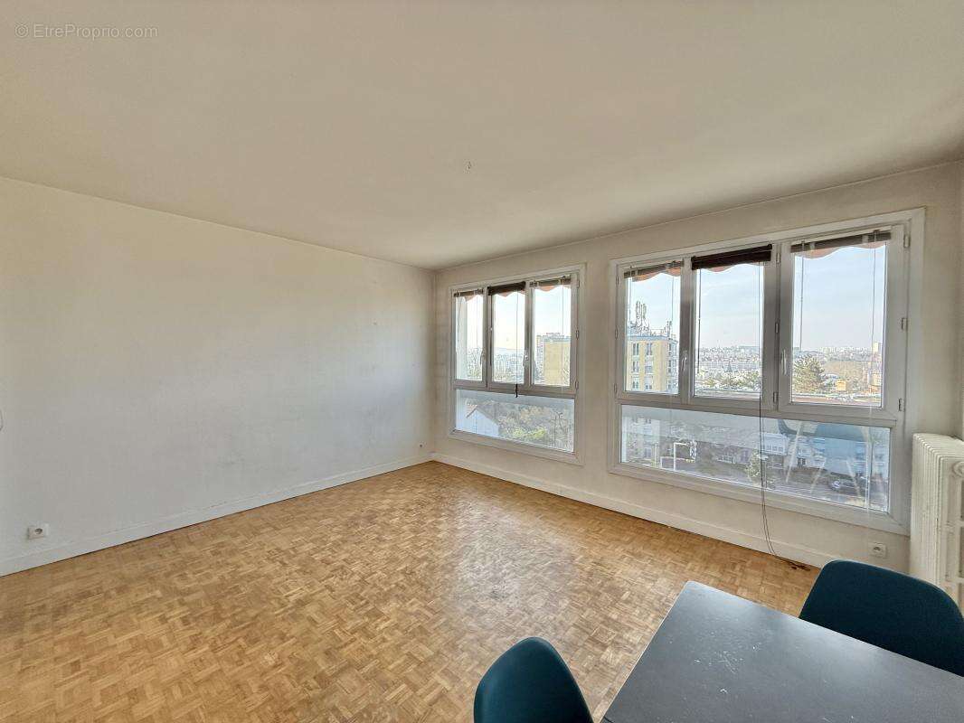 Appartement à CACHAN