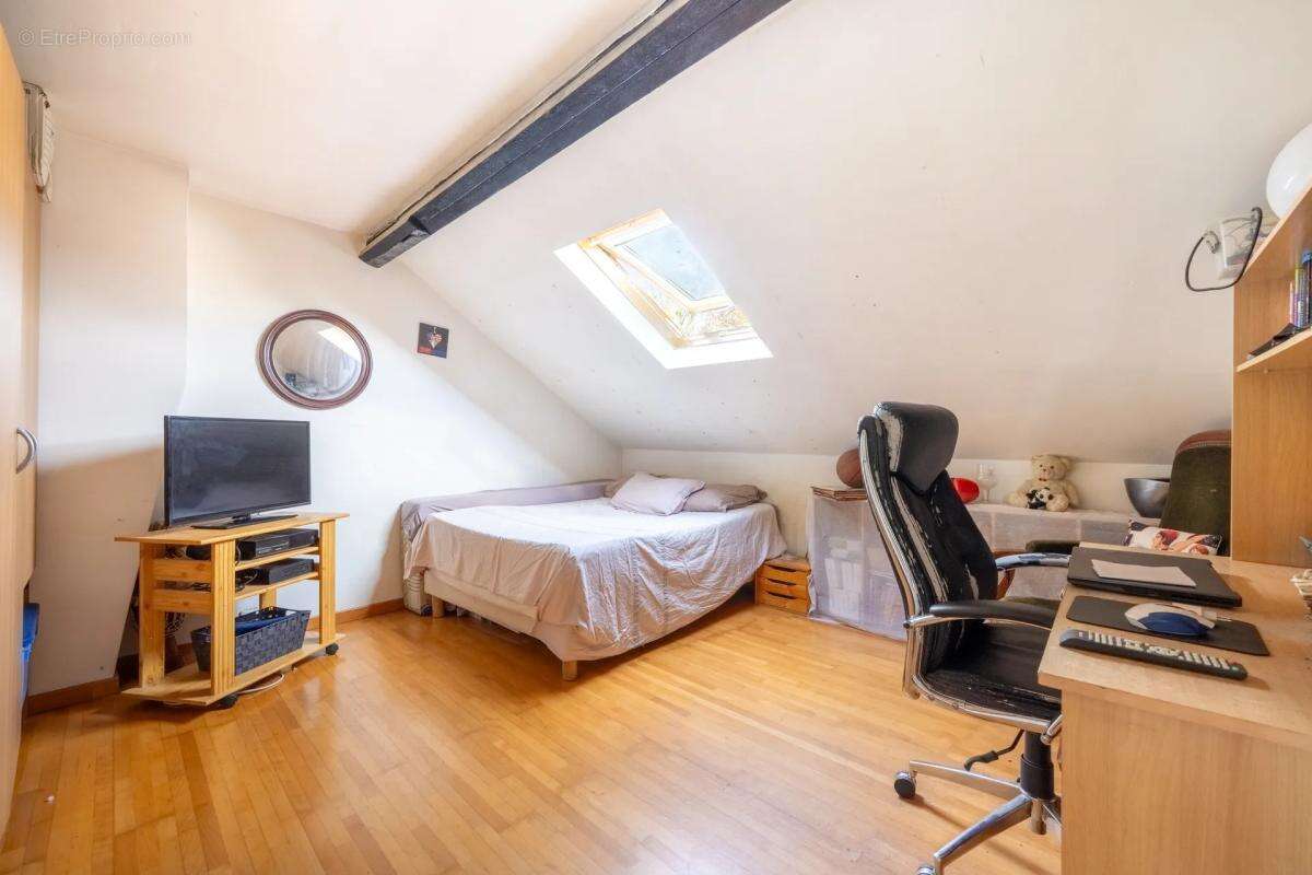 Maison à MONTLIGNON