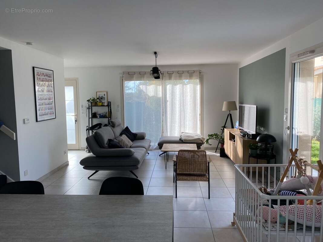 Maison à CORCELLES-EN-BEAUJOLAIS