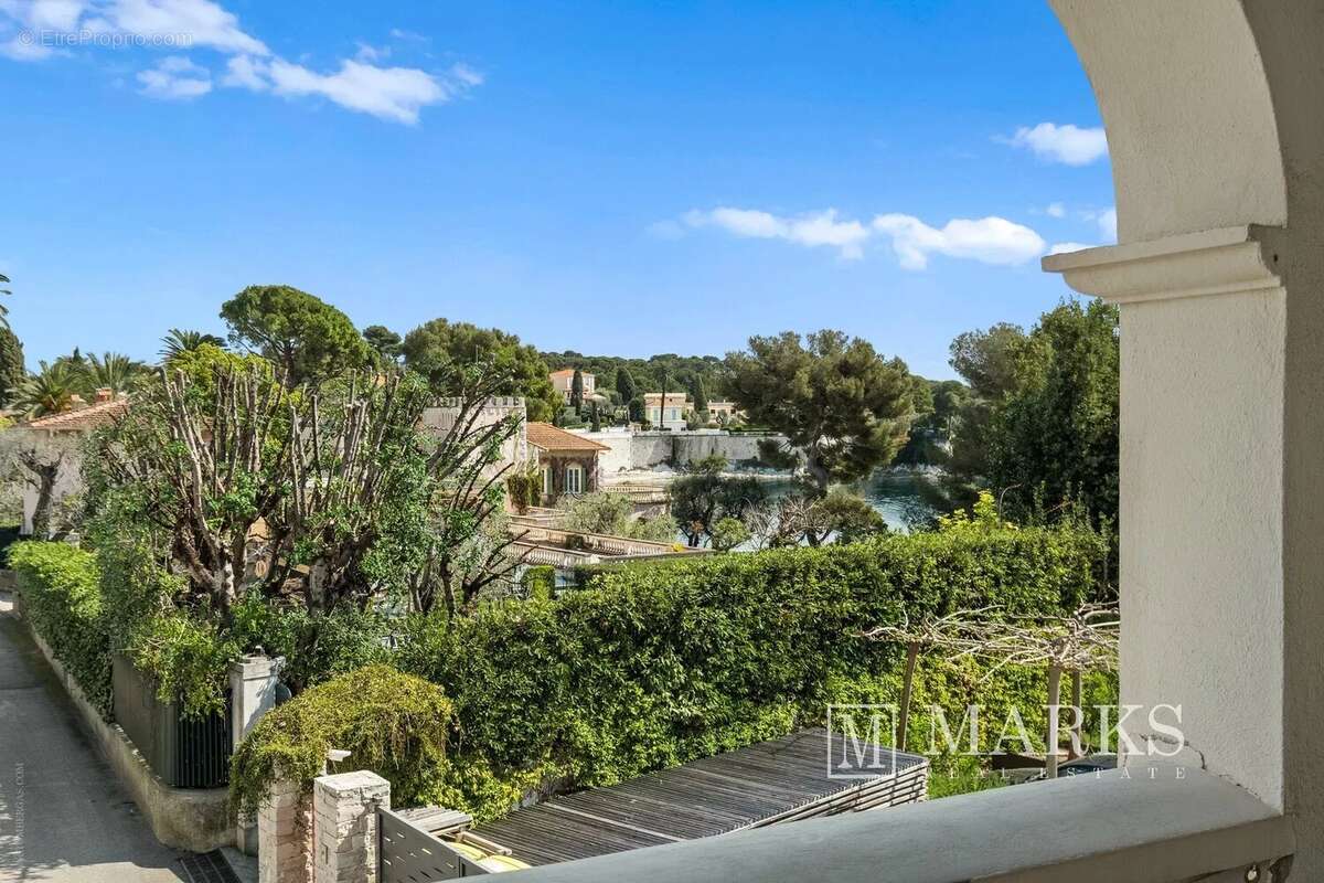 Appartement à SAINT-JEAN-CAP-FERRAT