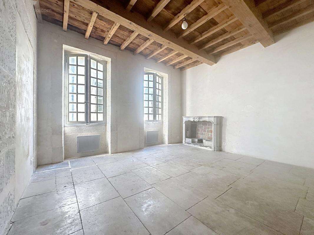 BARBENTANE la maison des Chevaliers appartement 1 chambre 44 m² - photo 2