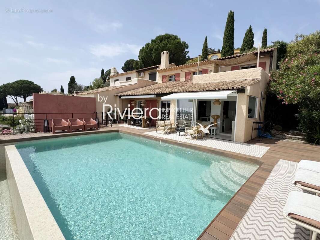 Maison à CAVALAIRE-SUR-MER