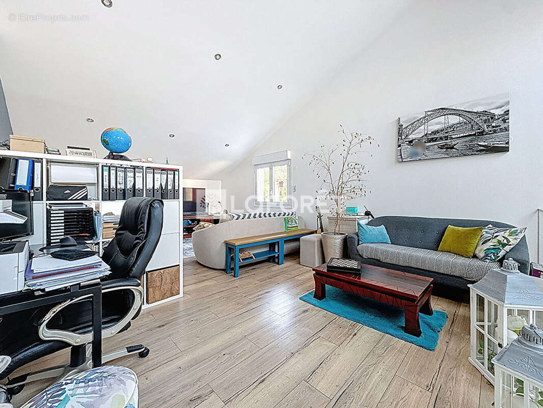 Maison à CHAMPIGNY-SUR-MARNE