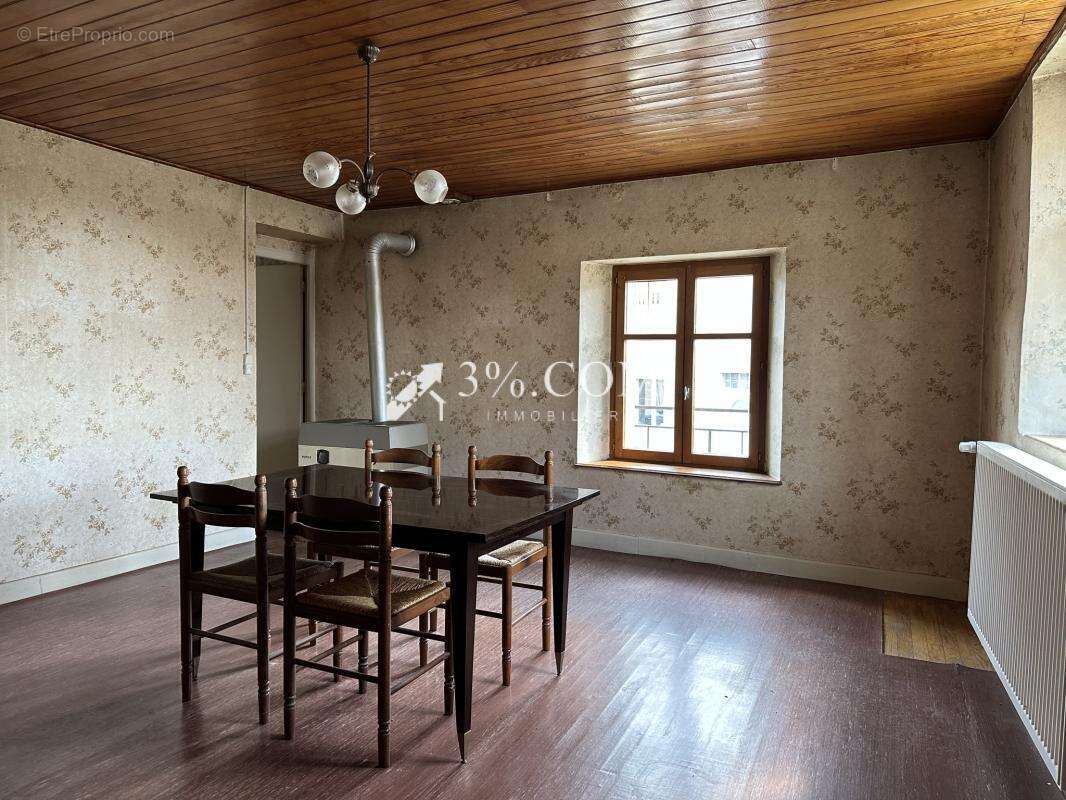 Maison à PAREY-SOUS-MONTFORT