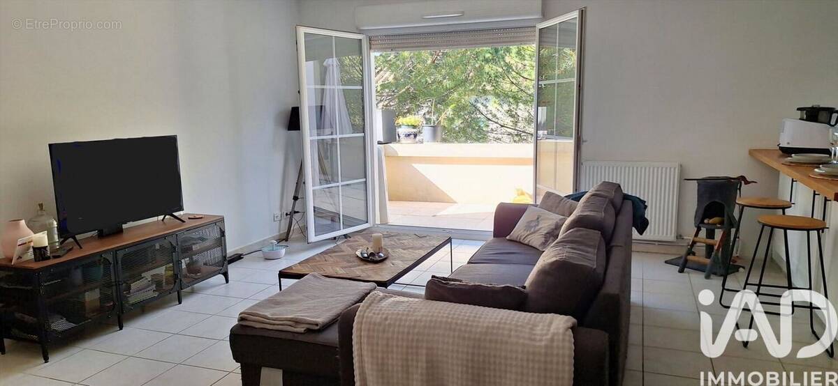 Photo 1 - Appartement à JUVIGNAC