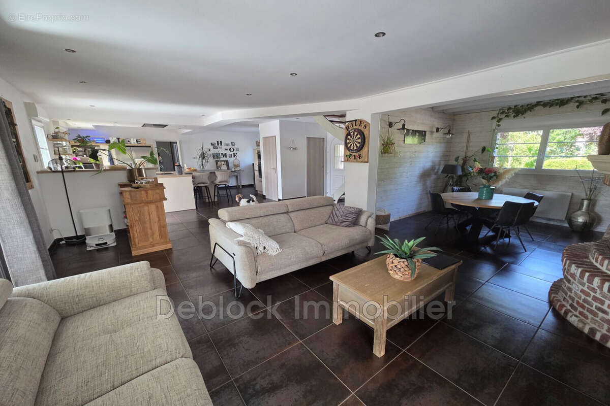 Maison 174 m² à Warhem  - photo 2