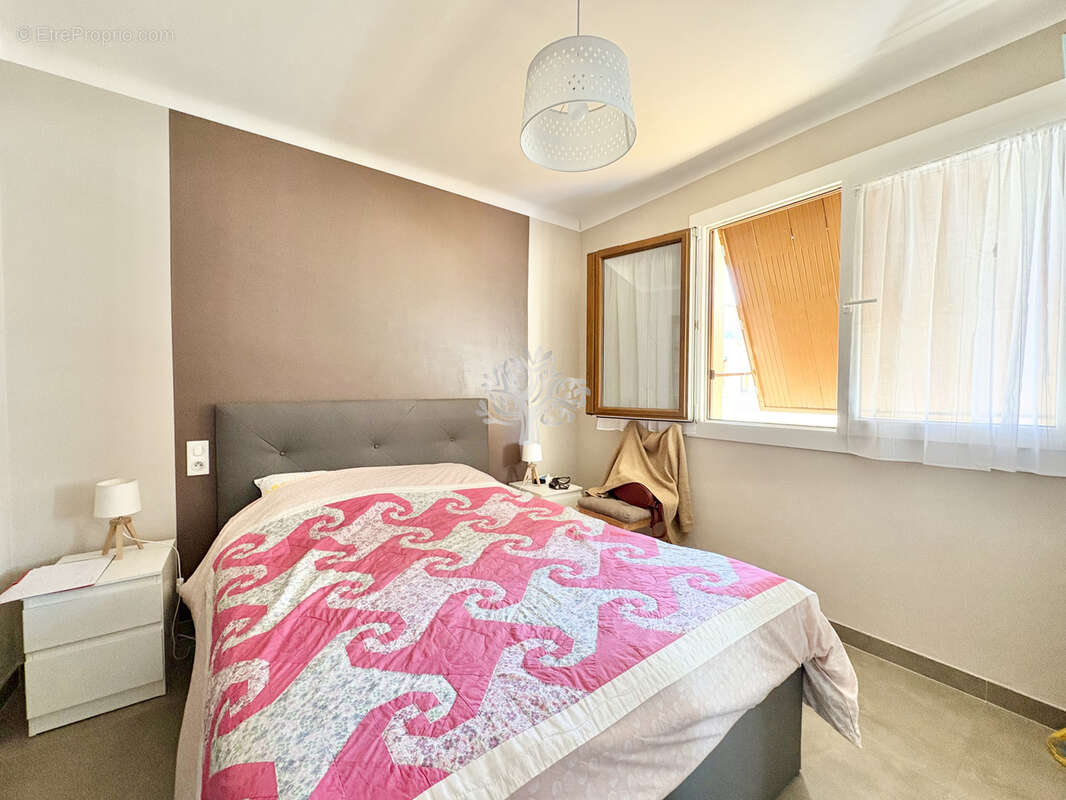 Appartement à SANARY-SUR-MER