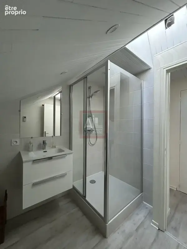 Appartement 82 m2 avec cave garage et jardin - photo 11
