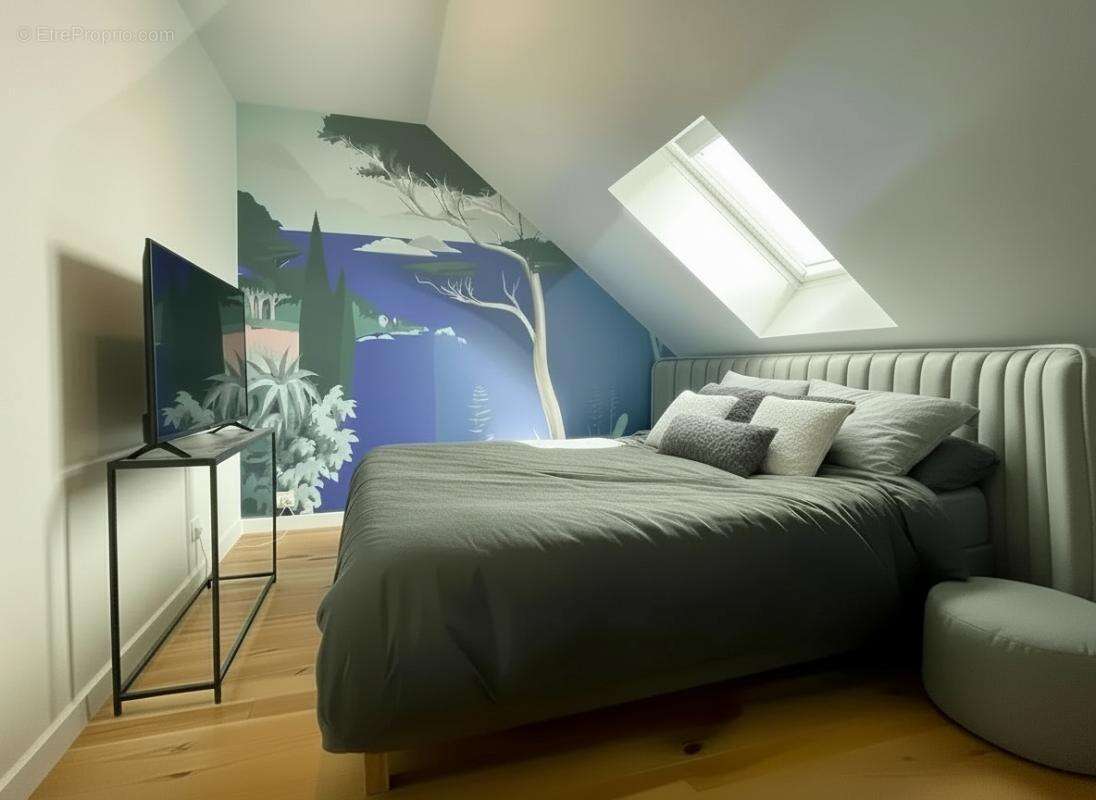 Maison à MONTFORT-SUR-MEU