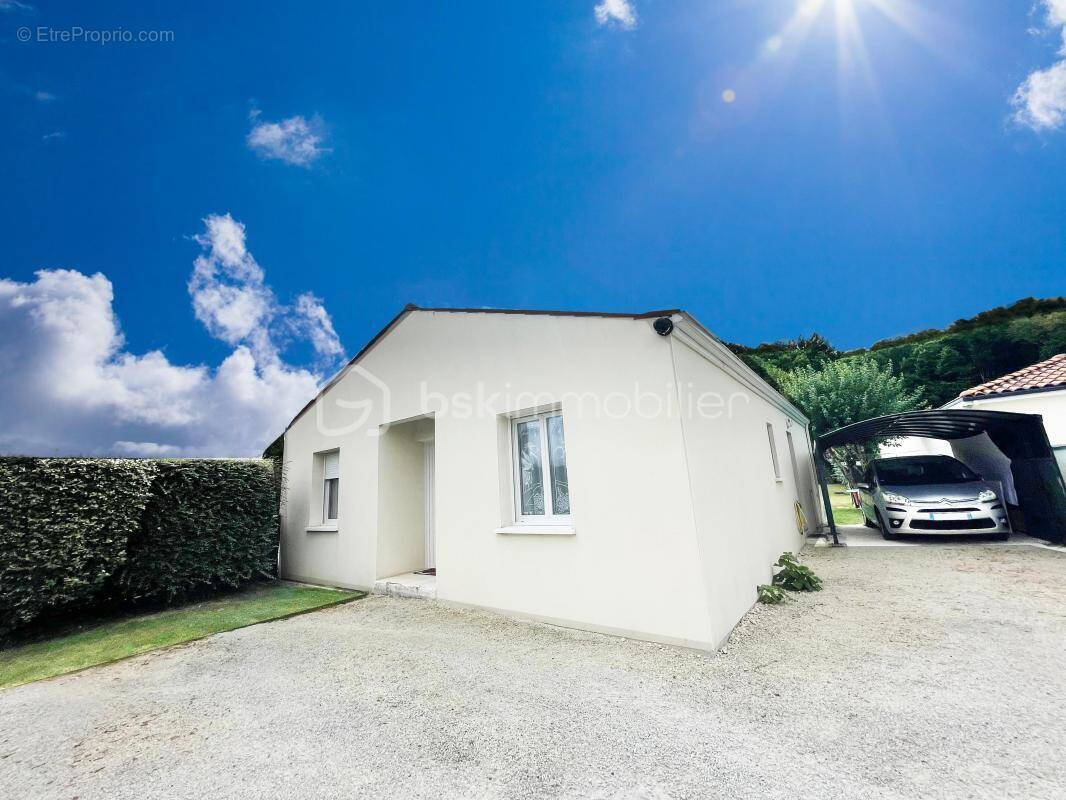 Maison à RETAUD
