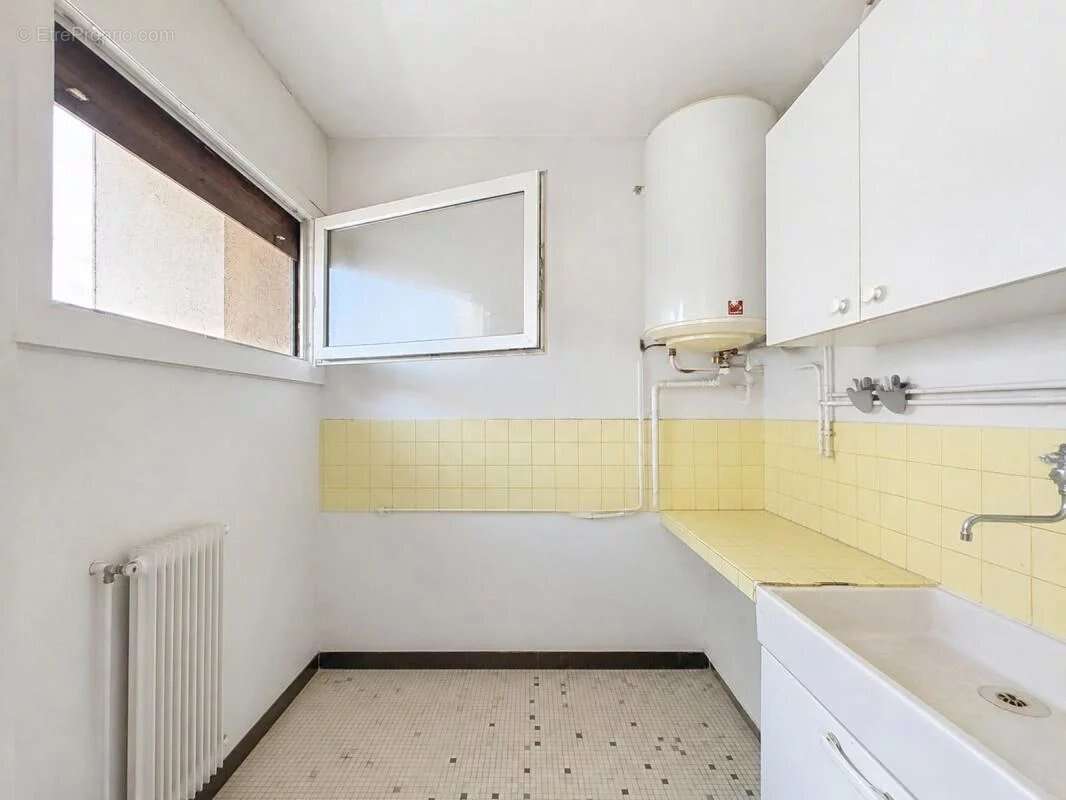 Appartement avec balcon et parking vendu loué - photo 7