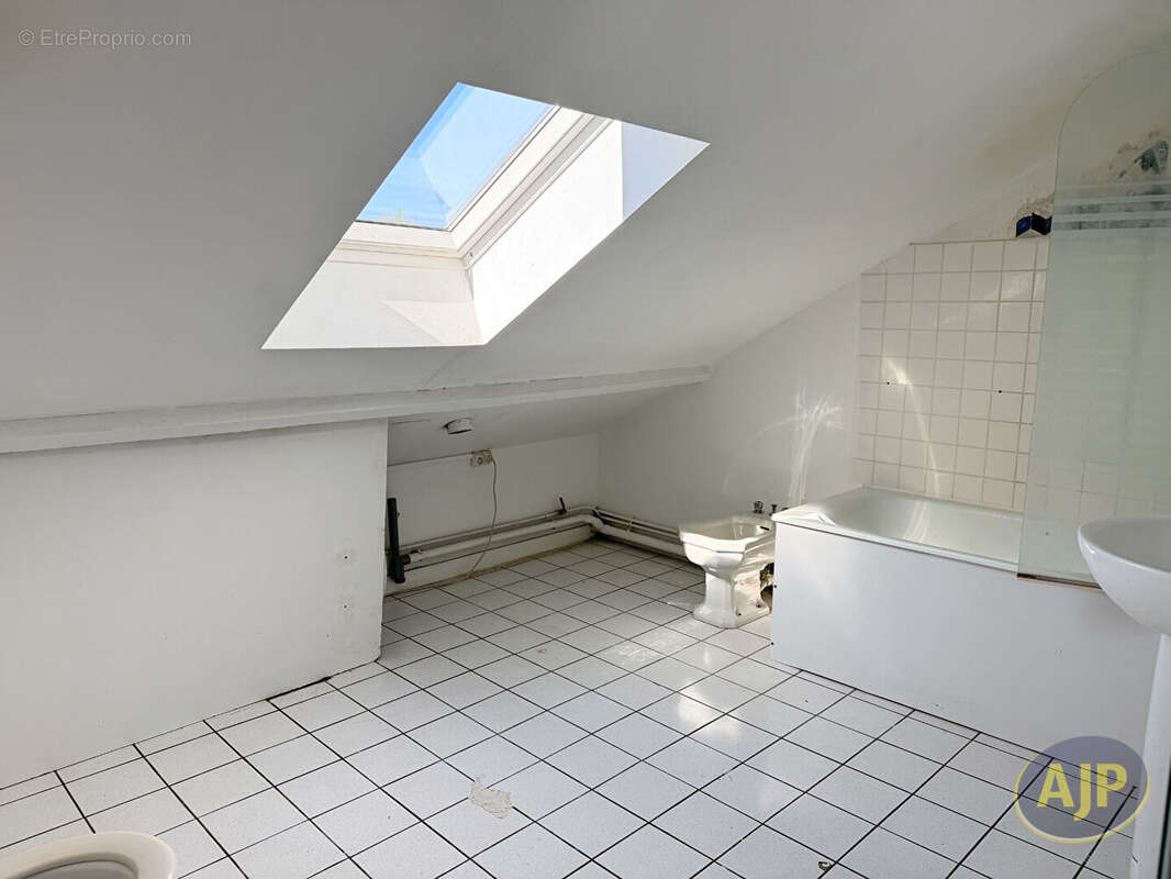 Immeuble 1050m2 nantes - photo 12