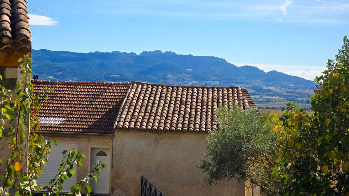 Maison à VAISON-LA-ROMAINE