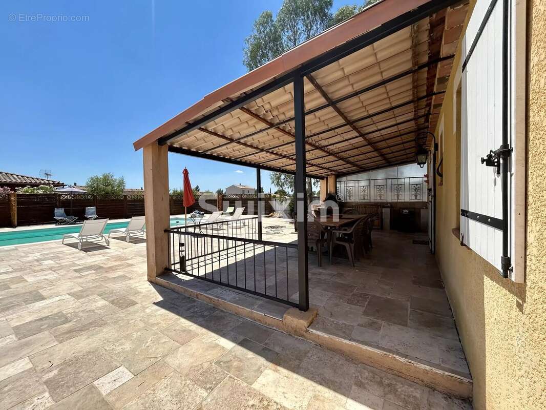 Villa avec piscine à Vidauban - photo 2