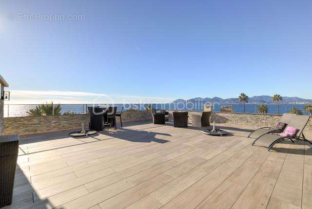 Cannes -  penthouse - front de mer - 4 chambres - terrasse 100m² - 5 min du palais des festivals - photo 17