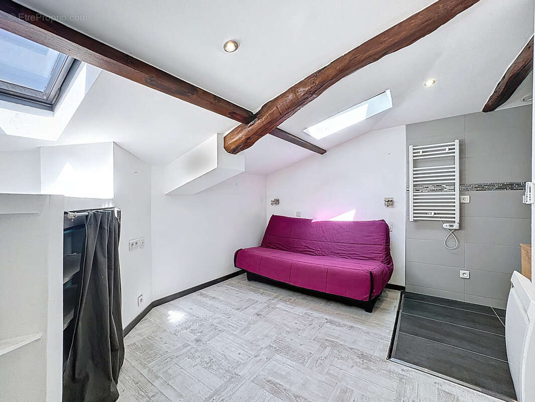 Appartement à MOIRANS