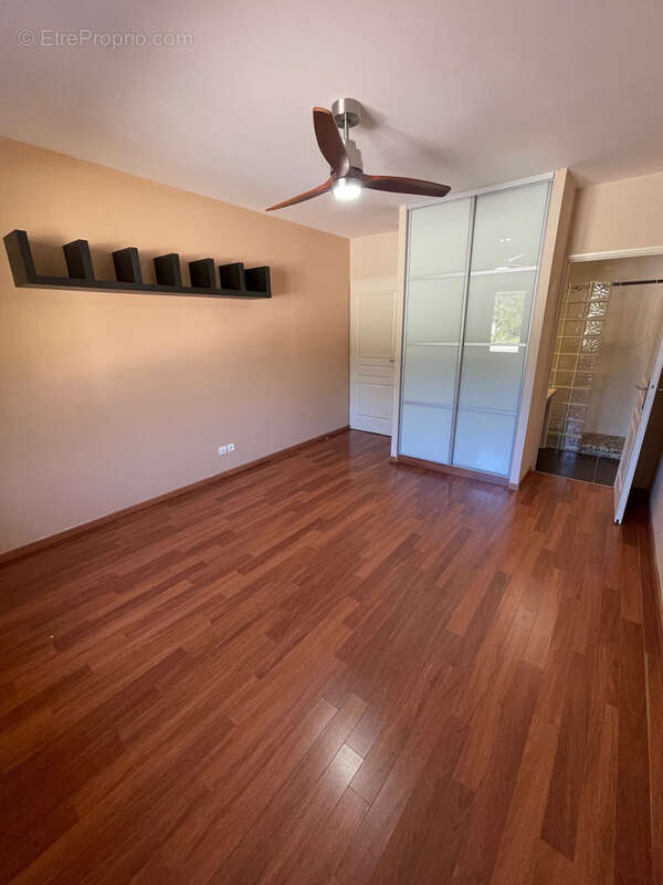 Maison à CASTELNAU-DE-GUERS