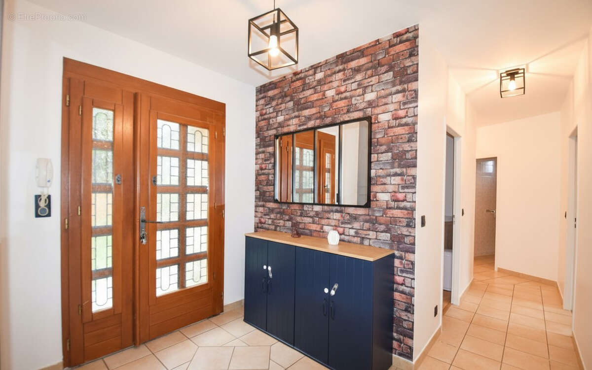 Maison à CHAZAY-D'AZERGUES