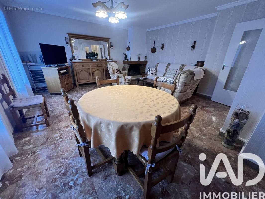 Photo 8 - Appartement à THIAIS