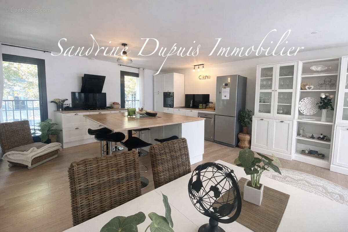 Appartement à SAINTES