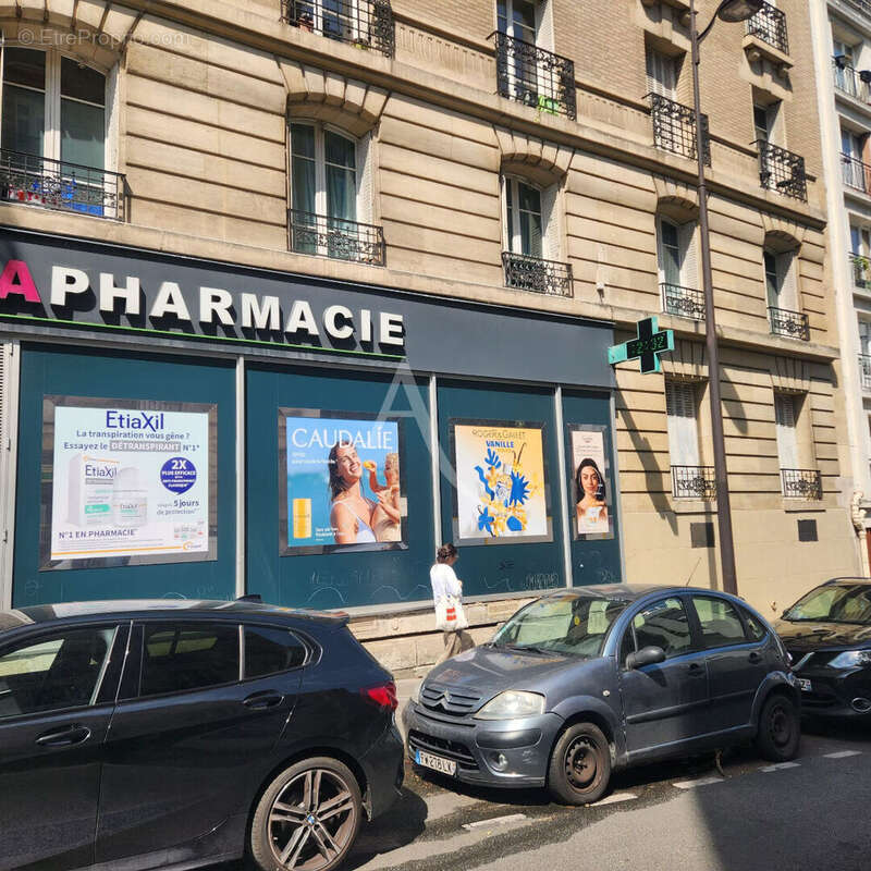 Commerce à PARIS-19E