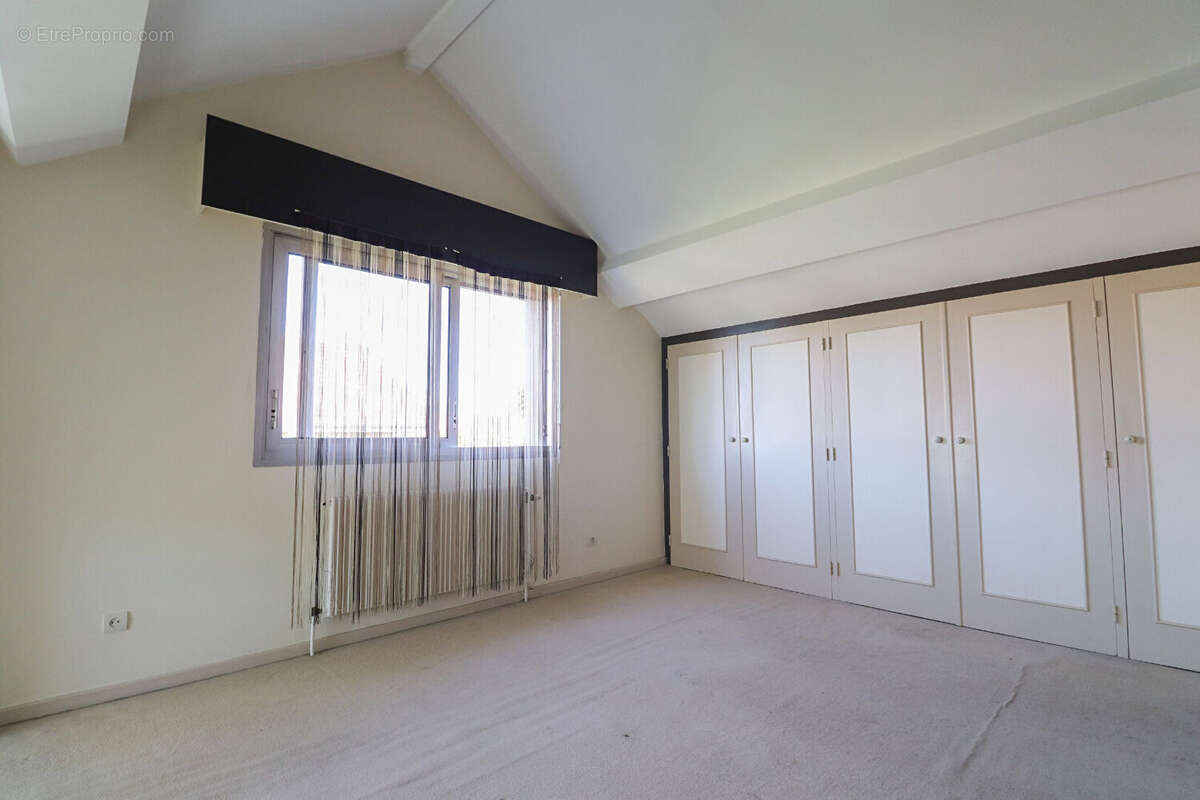 Maison à VAROIS-ET-CHAIGNOT