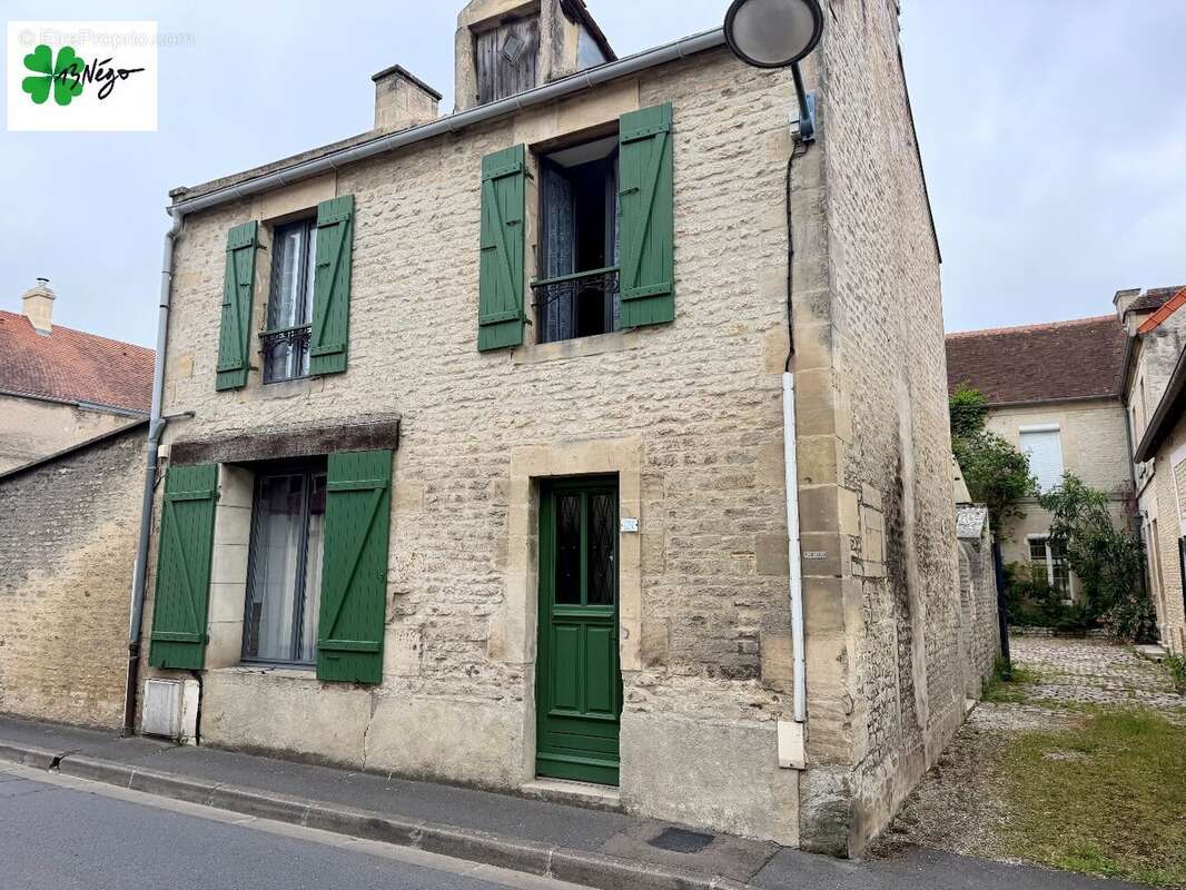 Maison à HERMANVILLE-SUR-MER